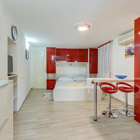 Apartments Leila Mali Lošinj Buitenkant foto
