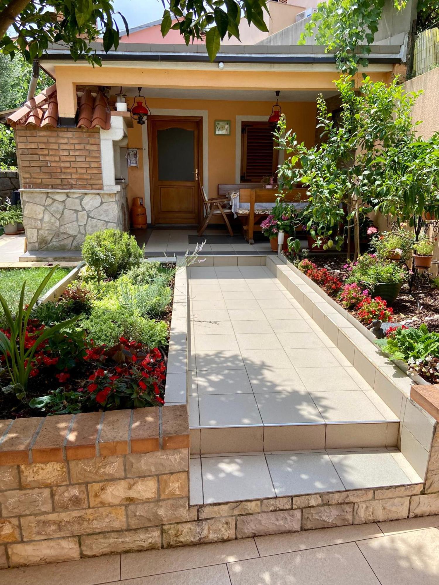 Apartments Leila Mali Lošinj Buitenkant foto