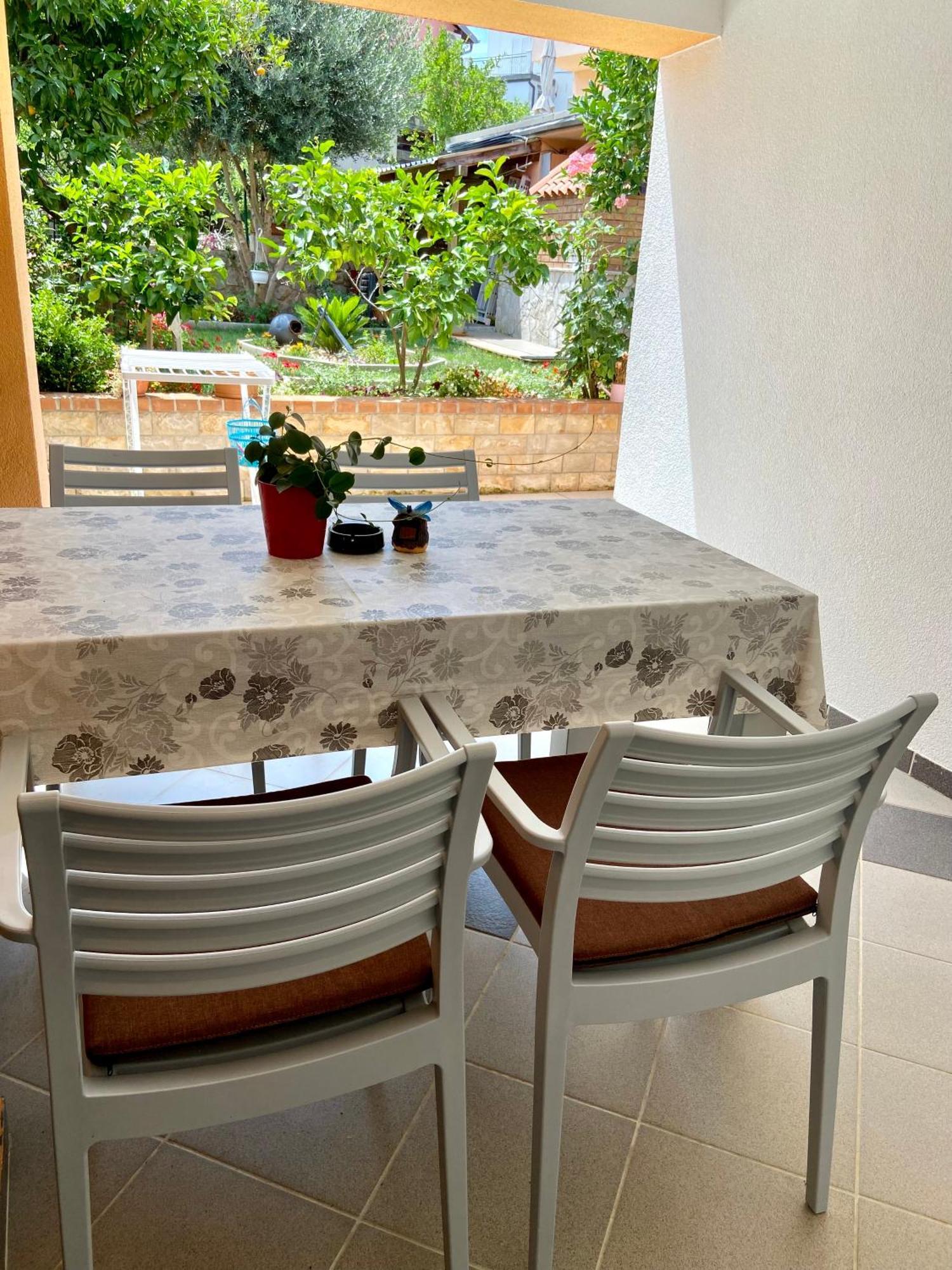 Apartments Leila Mali Lošinj Buitenkant foto